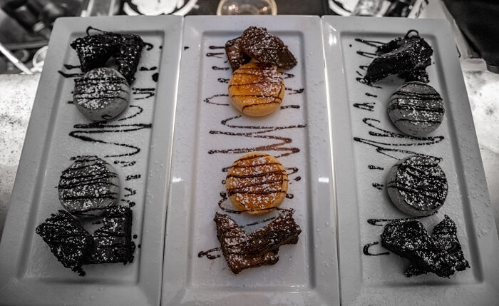 חתונה קטנה במסעדה